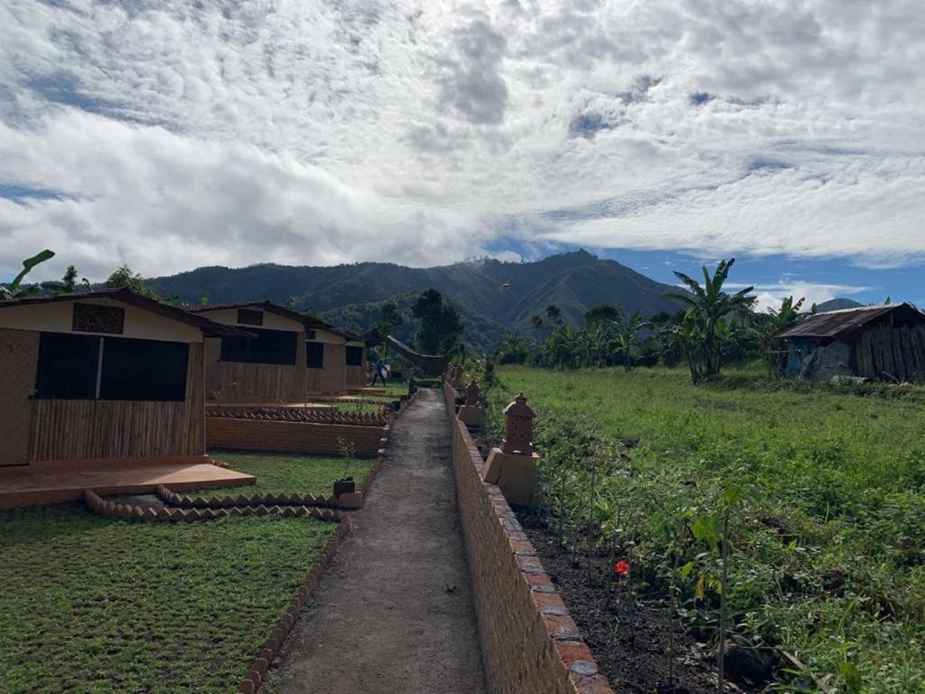 The Gate Rinjani Hotel Sajang Ngoại thất bức ảnh