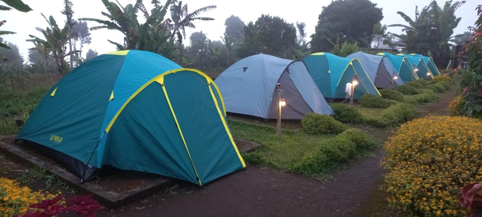 The Gate Rinjani Hotel Sajang Ngoại thất bức ảnh